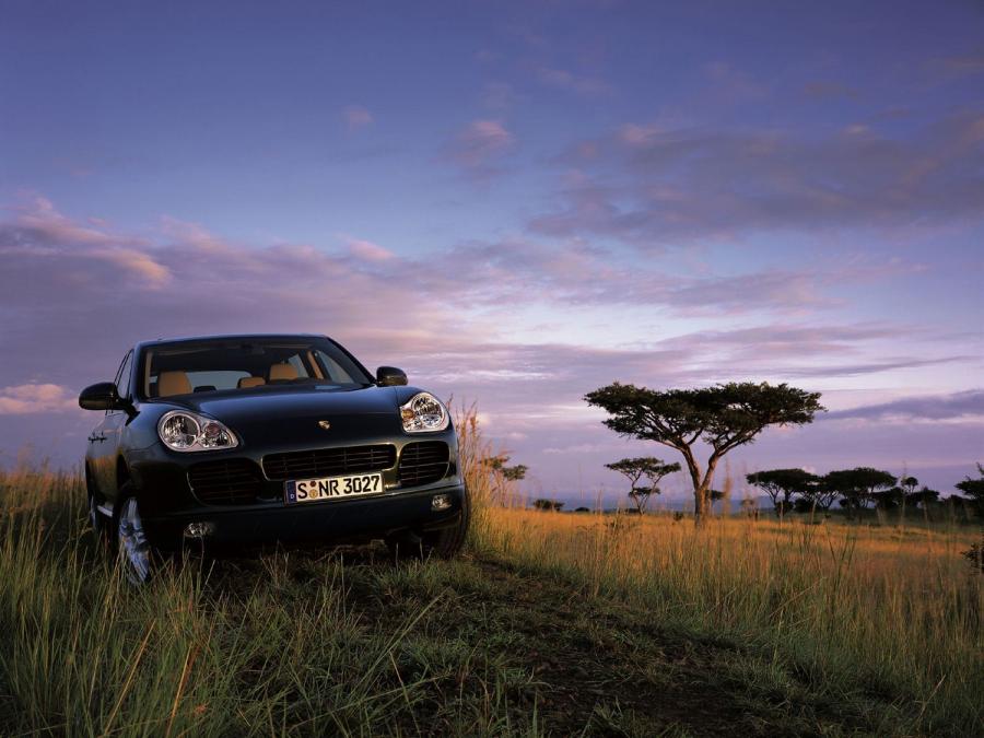  Porsche Cayenne 2002 года  (фото 13 из 14)